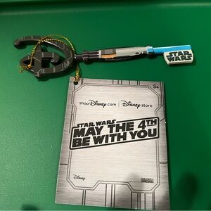 Star Wars Lightsaber Collectible Key